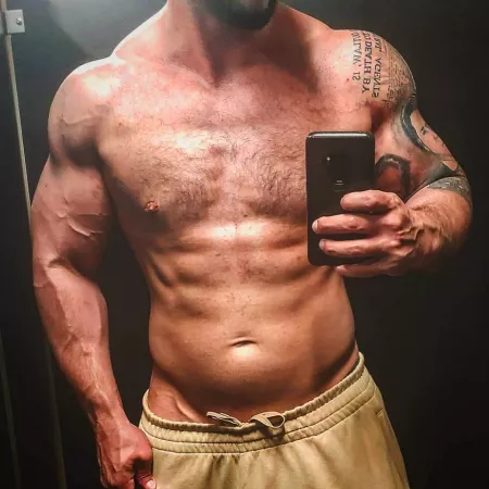 31 yr old dad ;) by Dw1614