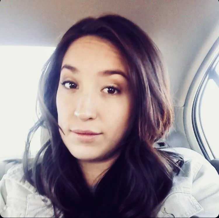 31F Love watching my wife get facials on her sexy face. posted by sti2019--