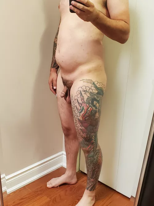 (31M 5'10 180-185) the lower stomach really bothers me I'd like to loose I but otherwise learning to like the things I cannot control by lilukee