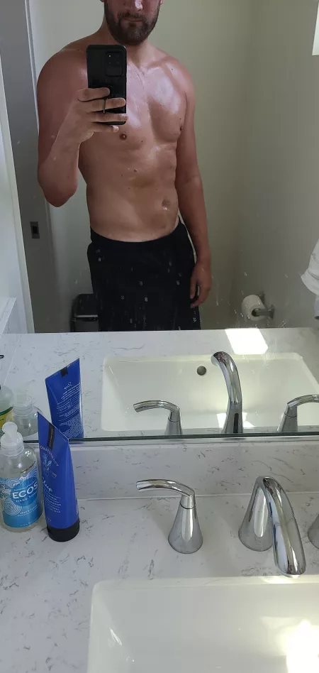 31M Bull looking for a post run workout hotwife for some additional cardio in San Diego 😉 by mainside52