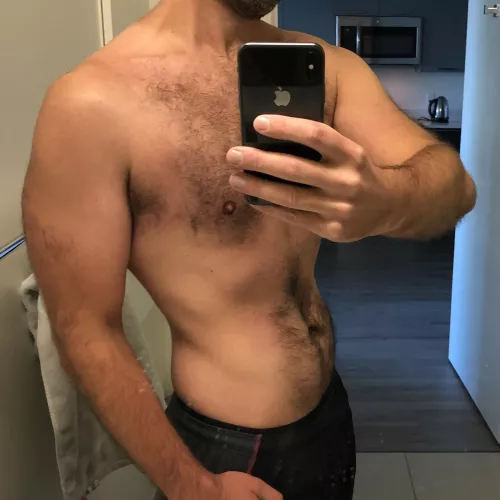 [32] Bi married otter looking for similar. You guys into? by RyanRa87