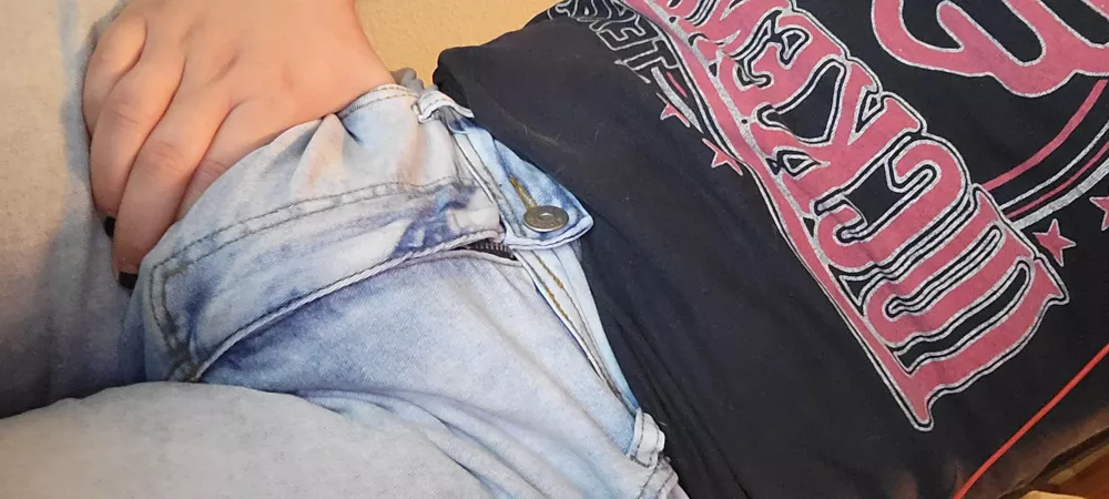 32 do we like Jean bulges here? by nmltrck