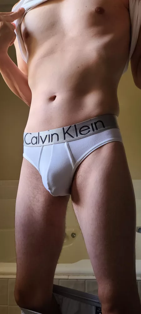 32 in briefs by Jasktd