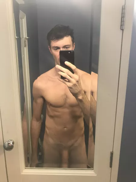 32. Ready for the weekend already. by Darkdreams2001