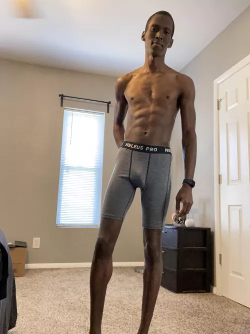 [32] ⬇️ Still looking for a husbear by kansasgaymer