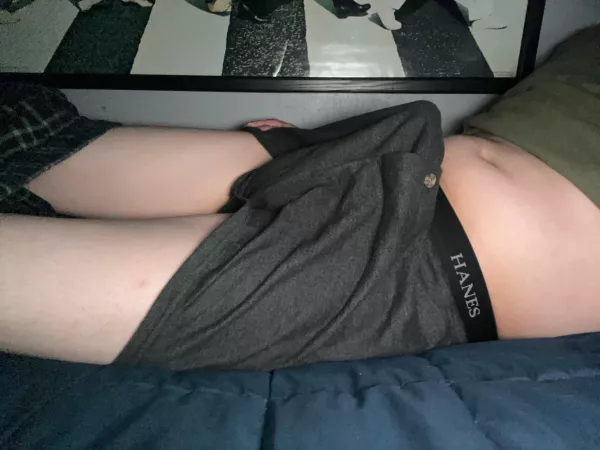 32 would you make me explode tonight dm me if you want to ;) by daveb1234567