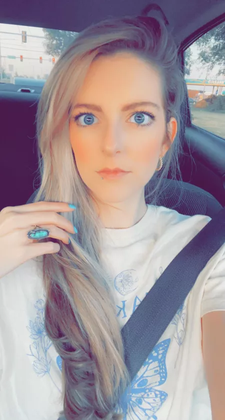 32f - W/O seeing my body, would you still wanna fuck? by Katefoxx11