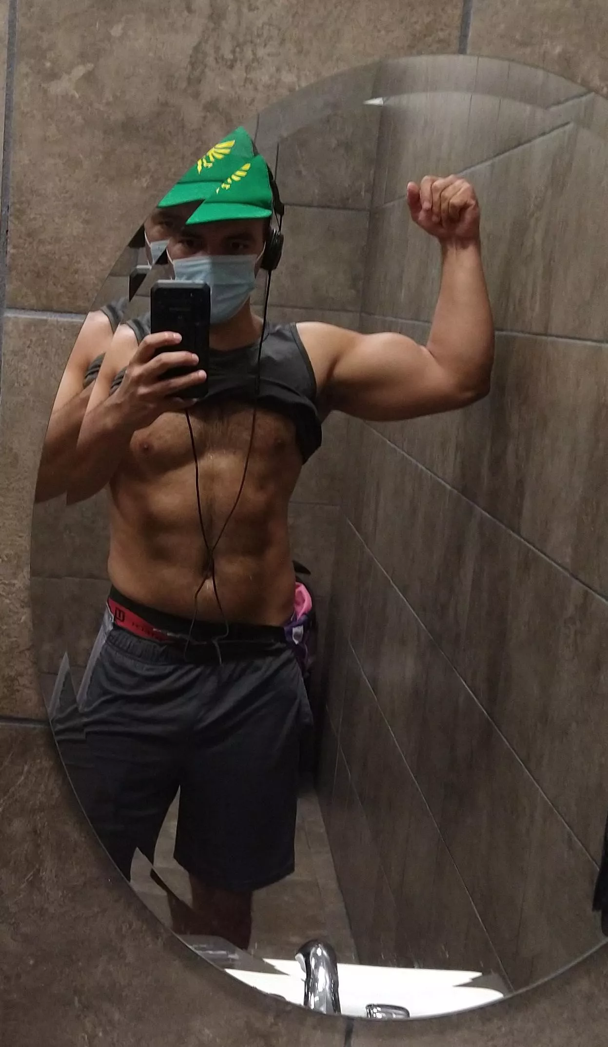 32M cake day post, available for hotwives posted by pornkhal