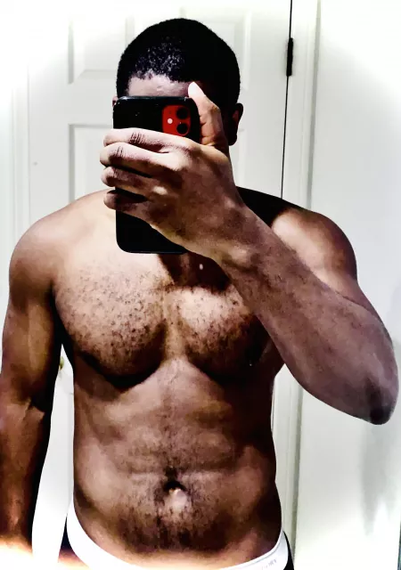 32M San Diego I know I have a sweet 🦷. Anyone here like 🍫? by FievelGoesDownSouth