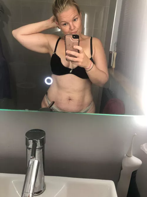 33 [F] trying to regain my shape after another baby. Thoughts? by choccyteapotss
