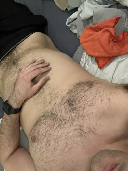 33 looking for bromance by Dinosaurpillow1