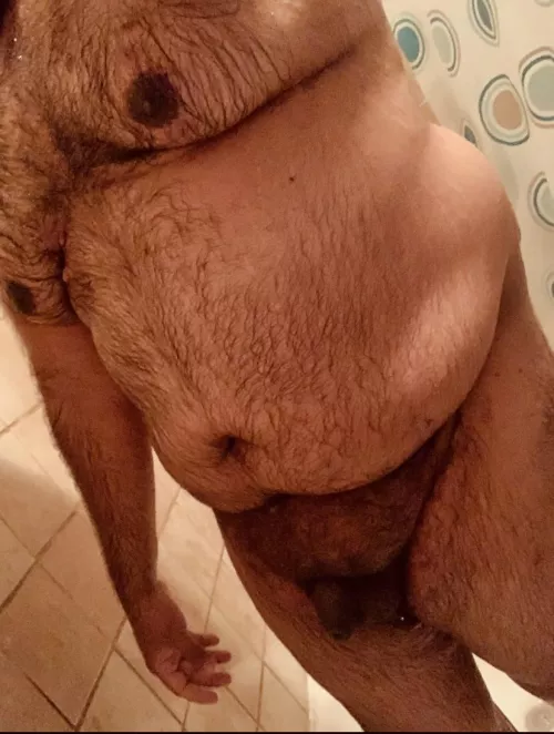 33 M How is your Friday? by eidnoreid