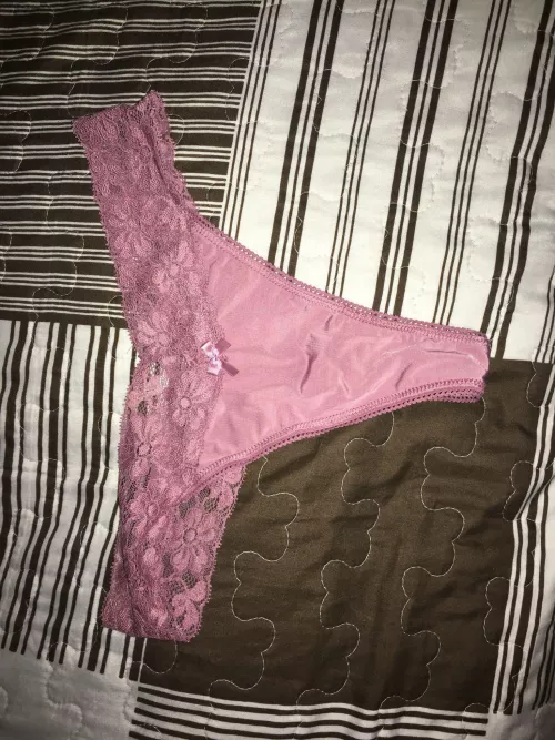 33 married. If you want, I can wear a mini skirt and thongs or my wife. by alexhot33