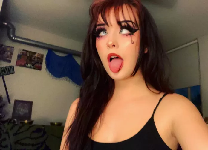 <33 sending luv by Lefaefelix