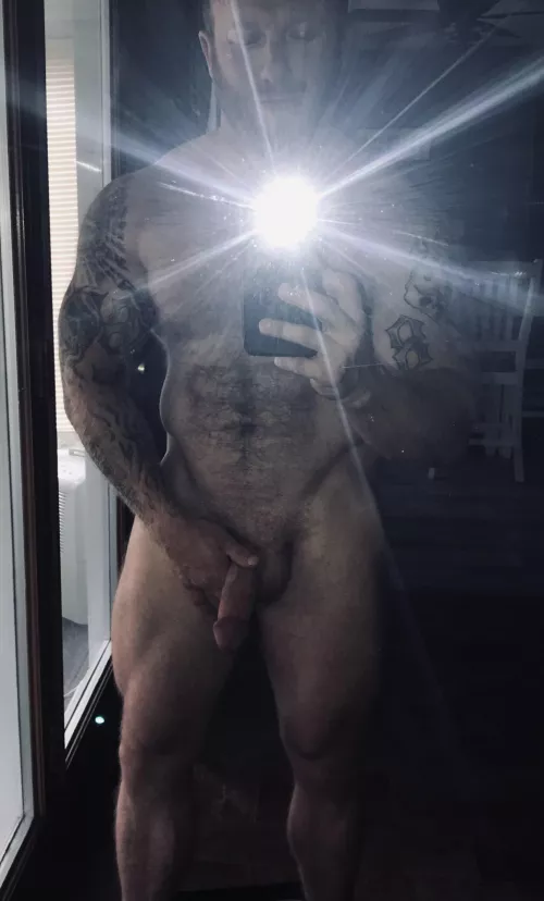 33m 190lbs 5’8 😋 hangin out! by swagg888