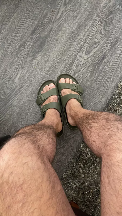 33/us, size 10s. What do you want to do to these feet?! DM me. by Anxious_Special_8436