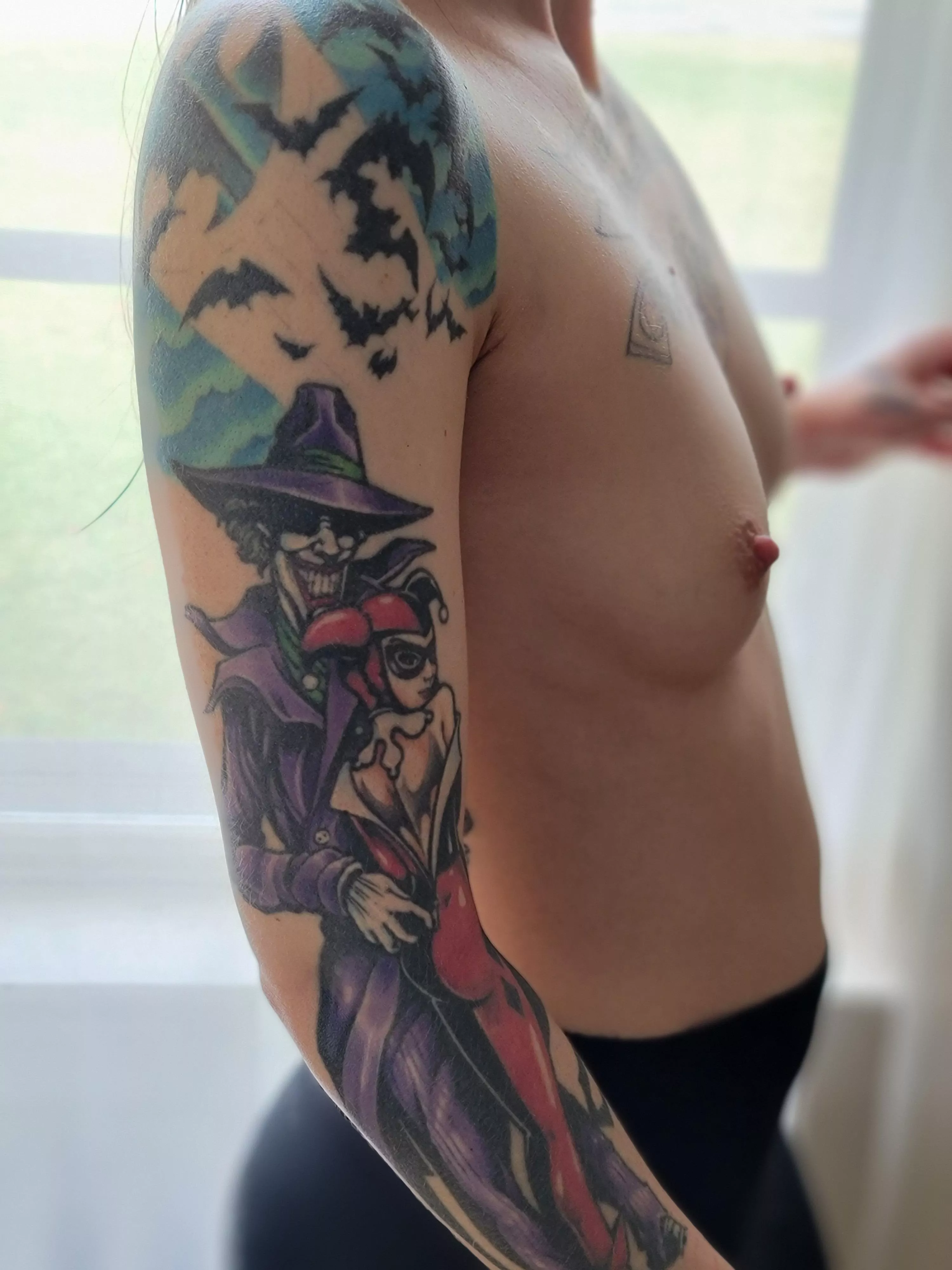 [34F] big tats & small tits 🙃 posted by casualcouple2