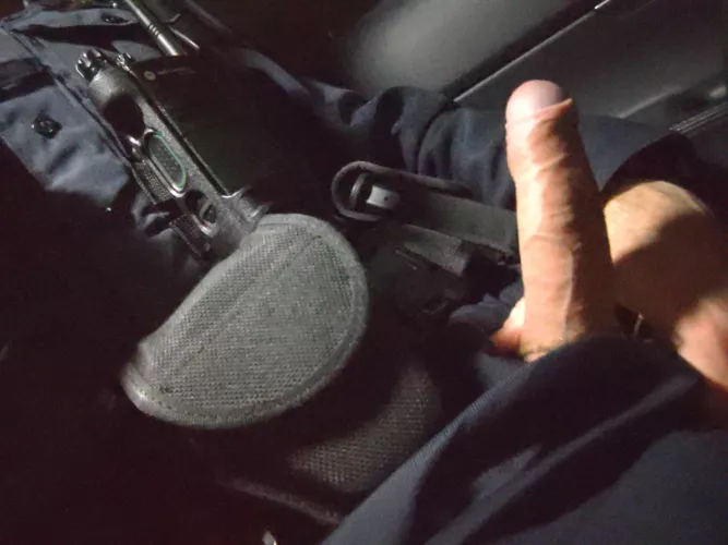 35 bi uncut law enforcement for your weekend enjoyment. by Leonick617