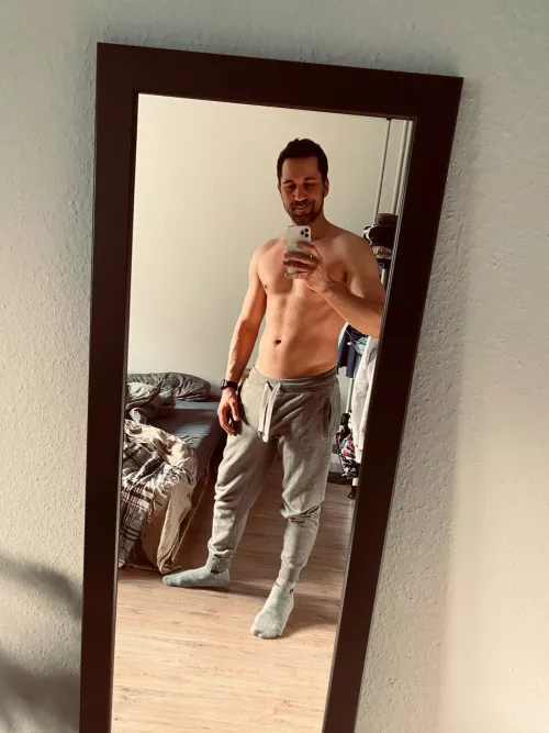 [35] good morning guys 🤟🏻 by _phil_tim_