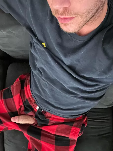 [35] hi by hockeyguy7888