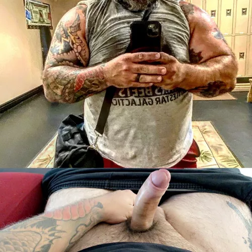 (35) I could use some attention by eptiome_honk