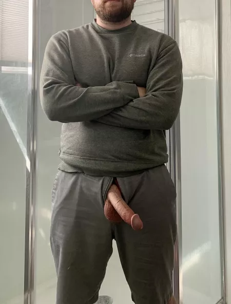 [35] Mondays aren’t the only thing thats hard 😉 by icytonight11