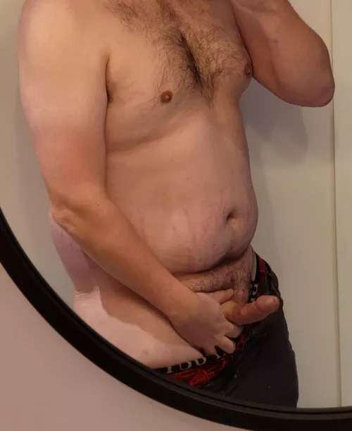 [35M] easy to get distracted when working from home by Yetanothereboot