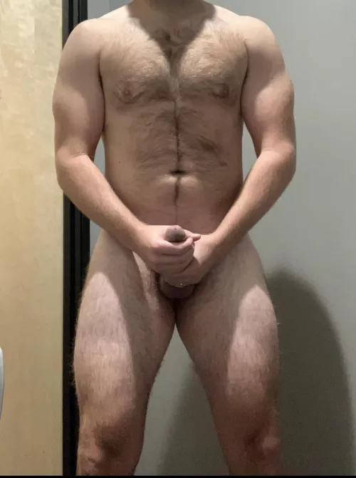 [36] Just barely getting the second hand on counts for the two hand challenge, right? by throwwriter112