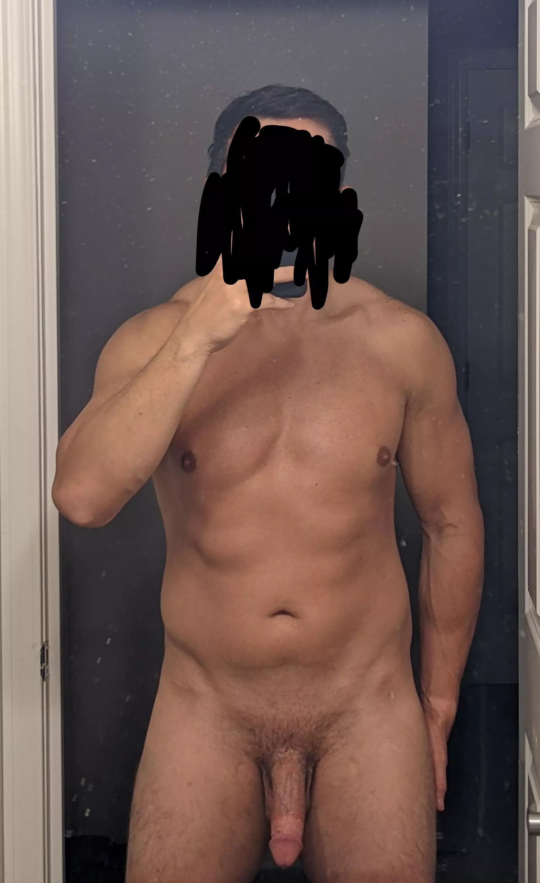 36 Seattle bull looking for hotwife that needs some extra attention posted by Ivecumforyourhotwife