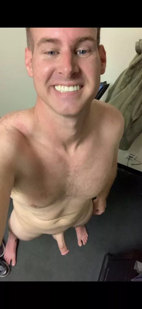 [36] Wanna get to know me in my office? by Bigtallyeller