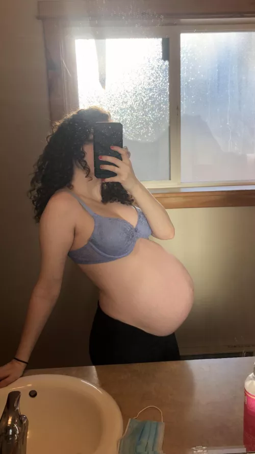 36 weeks and ready for this baby to be here ✌🏻