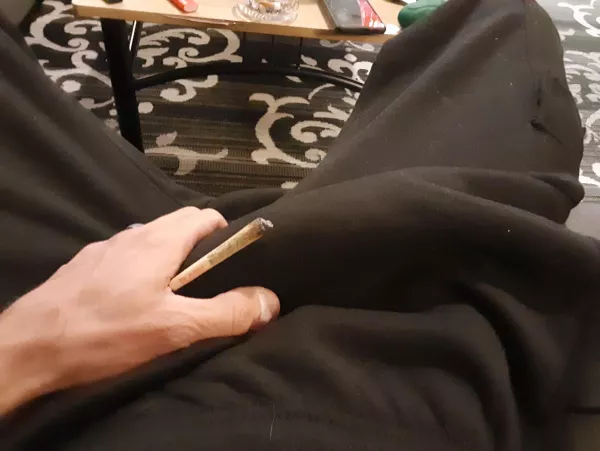 36[M] anyone still up want to smoke and.... by Nygmen420