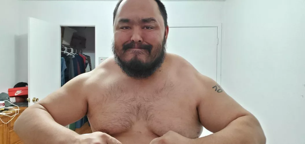 36m mixed Asian and white. How’s everyone’s Friday going so far? Do I look good enough? by bigdavid85