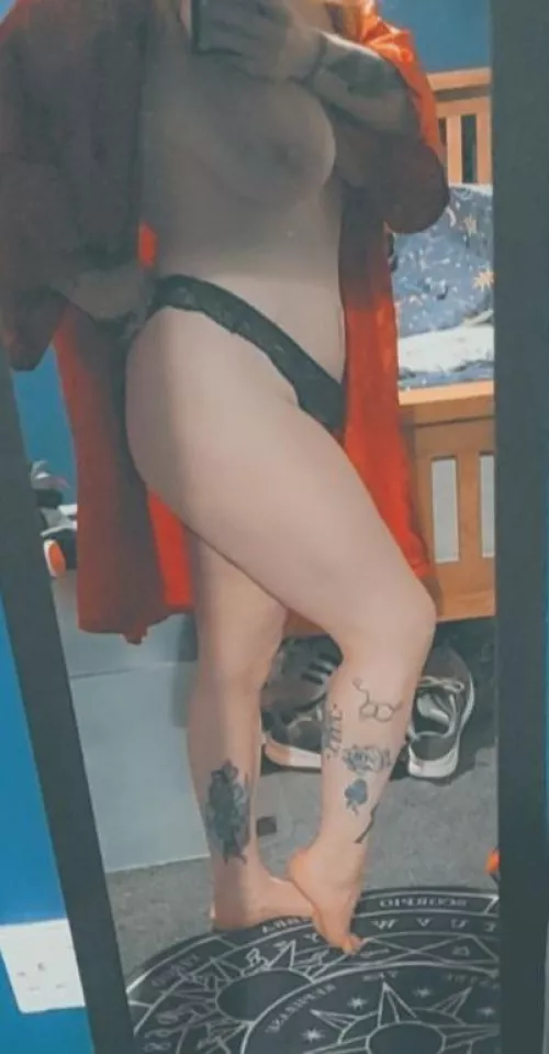 37 / F 100lb lost and really struggling with the gravity aspect. Be kind by LittlestRed1337