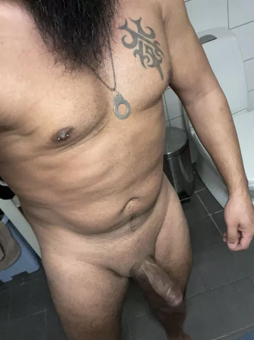 [38] married and looking for a little fun by Bladimir83