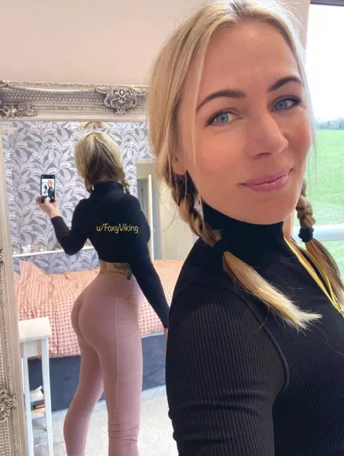 38F. Looking for someone to peel off my yoga pants 😁😁 by FoxyViking