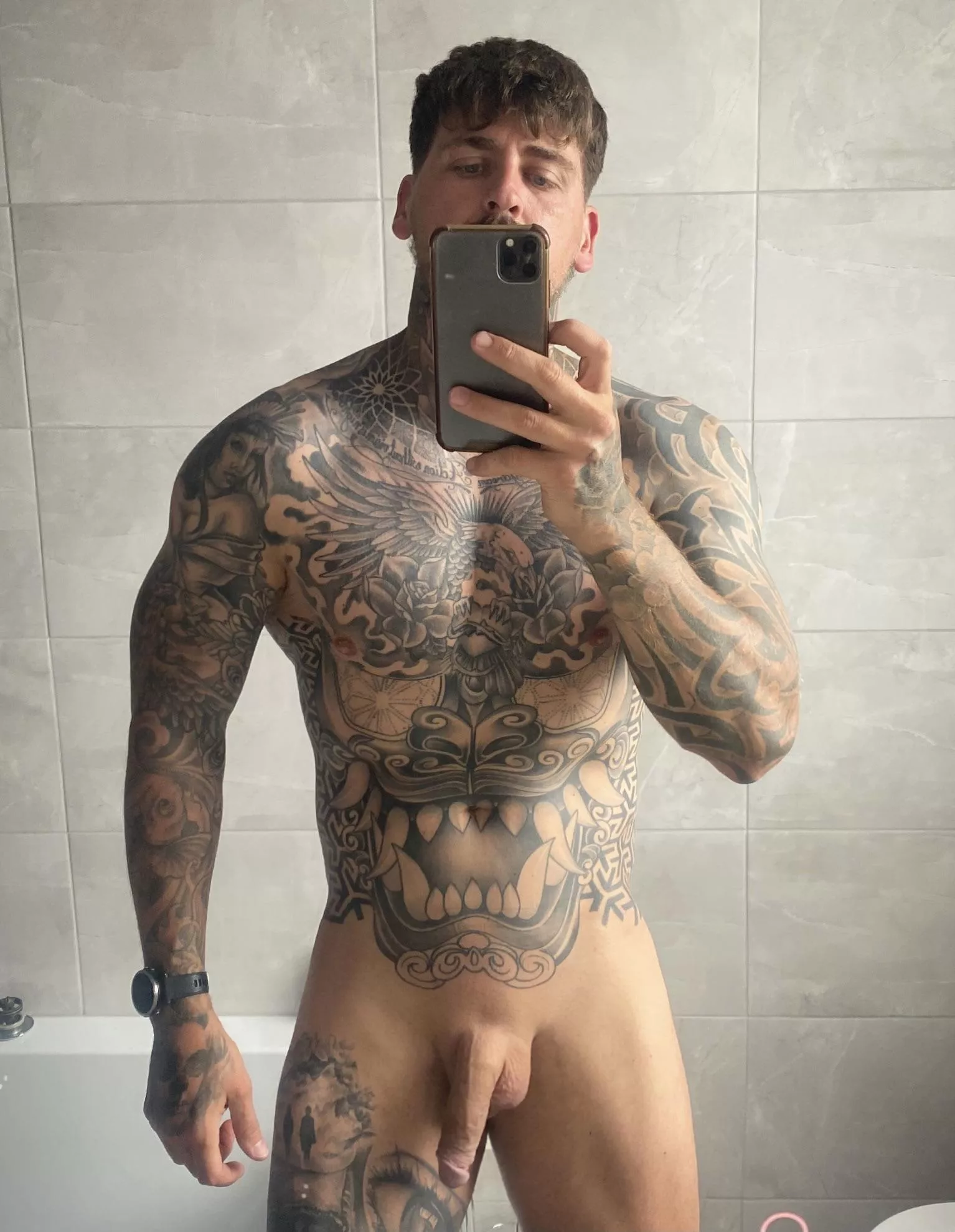 (39) feeling lean but not too much after a heavy Xmas 🎅 posted by Lee_Clk