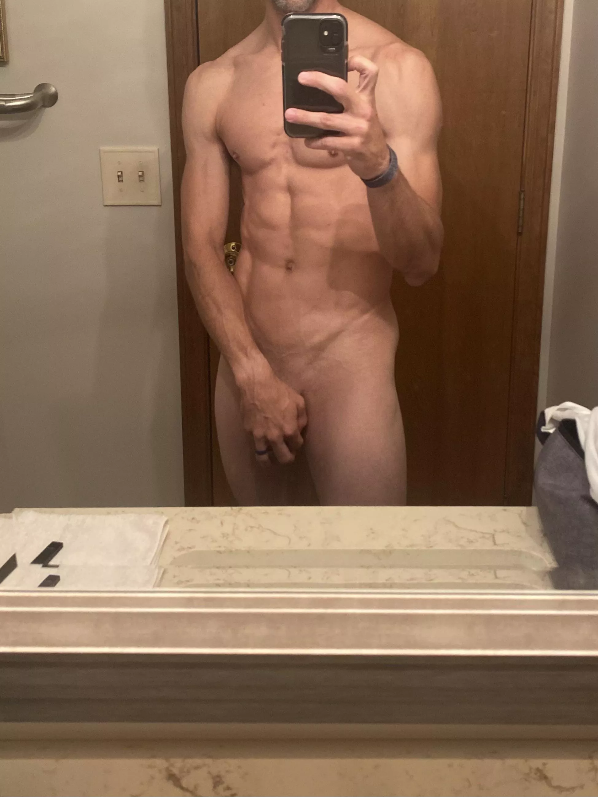 (39) Recently div. Dad… Think I’ll find another mate?! posted by ontheterrace