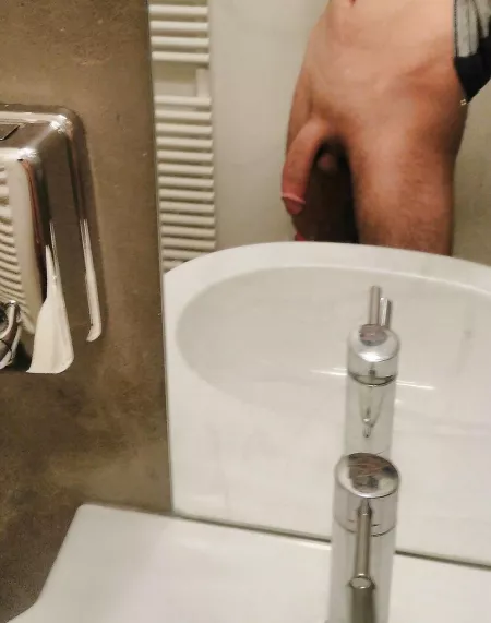 39[M]. Finally posting…hello ladies… by xxxthickkboyxxx