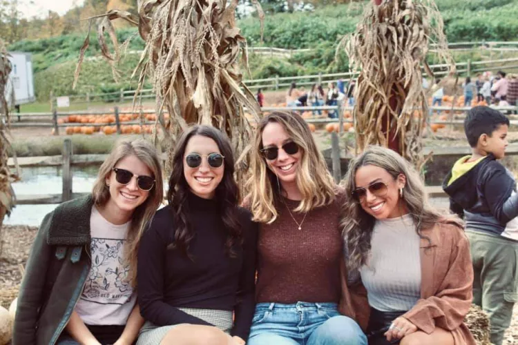 [4] basic bitches, which one gets your load on her face? by Totallyfun719