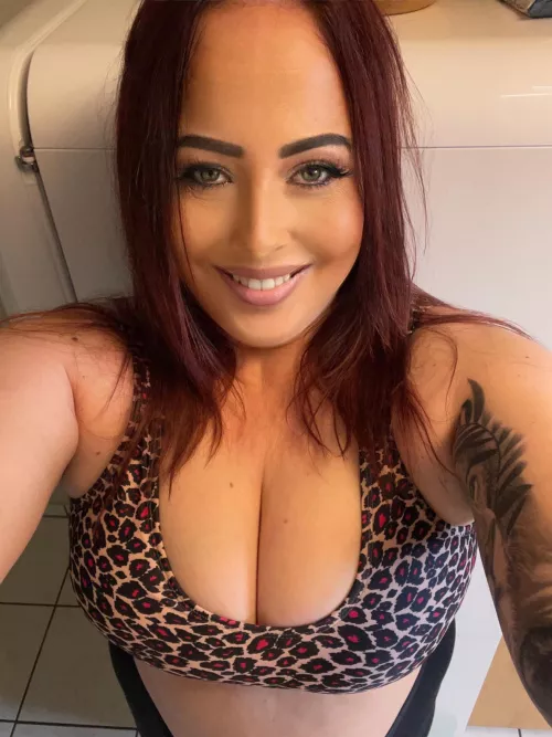 40 and still good in shape (mom of 2) by weichesrot