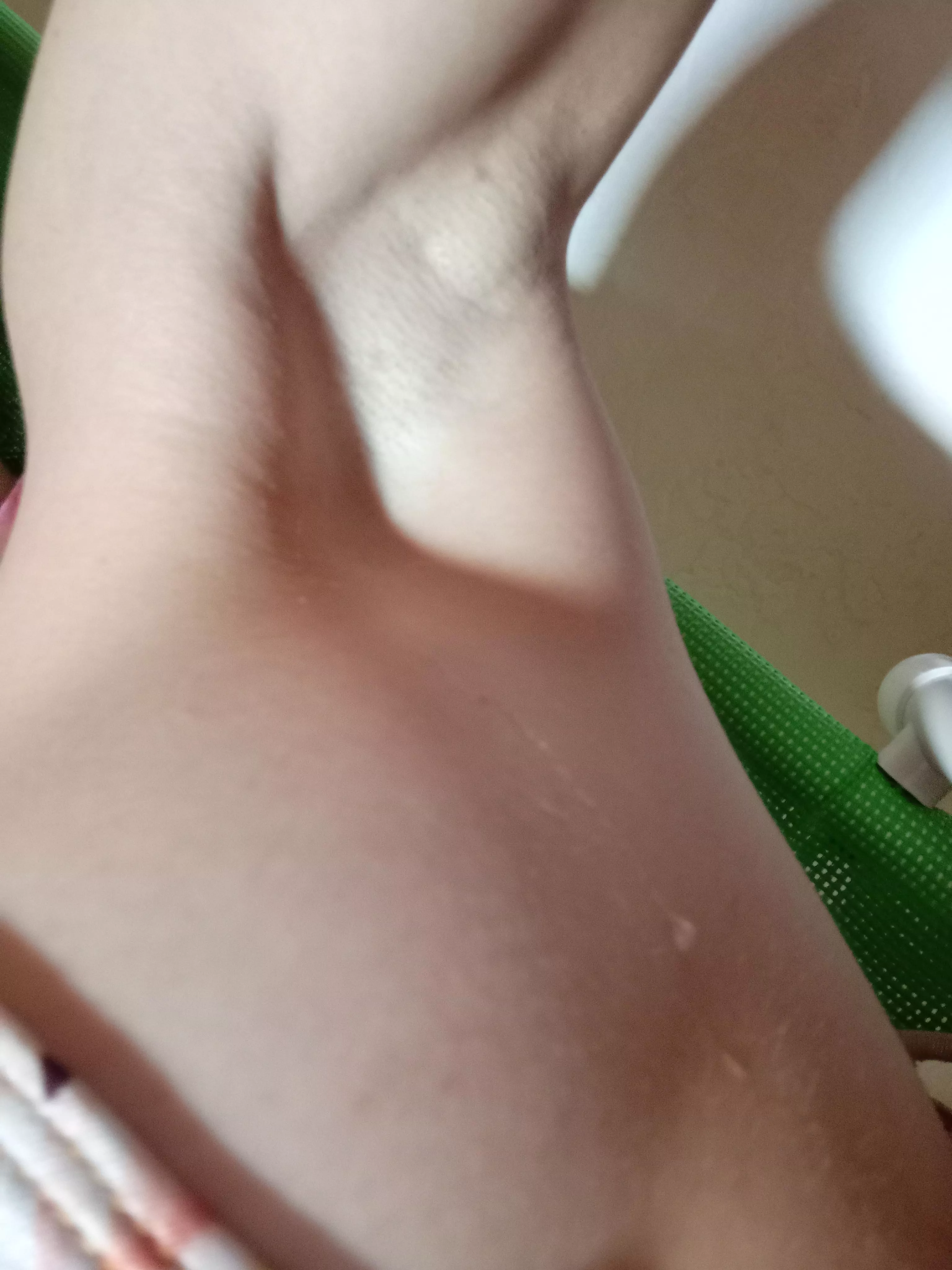 40° in south America 🥵🔥 someone to lick it up? posted by OF-movementt