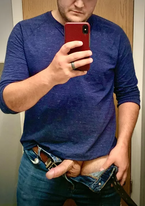 (40) Will you cuddle me baby? by Former_Ad8843