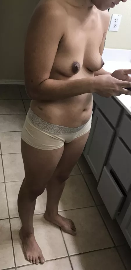 40 year old wife’s dark nipples. by amv2468