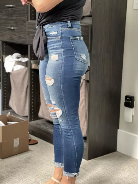 40 y/o mom of 5…ovulating tonight🙌🙌🙌 by Dull-Raise8750