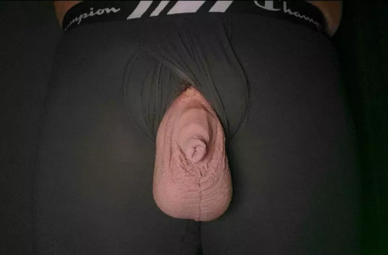 [41] Married Chubby Bi guy with a small uncut one. Just here to chat and looking for some attention. by BigSackSmallCack