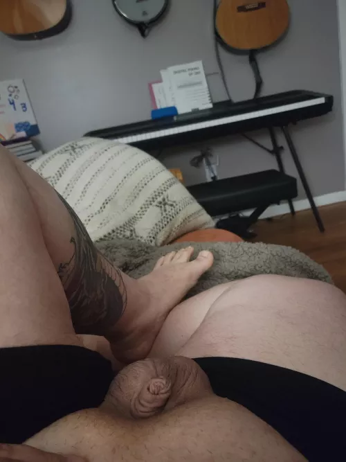 (41) Tiny uncut for you by latinchub79