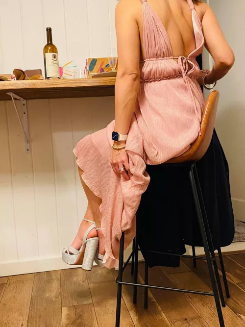 41F. Would you come up and flirt? by RavishingRake