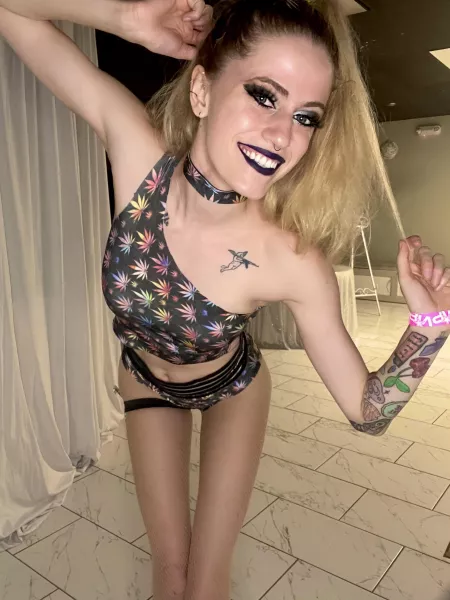 420 rave slut! by CheryKitty420