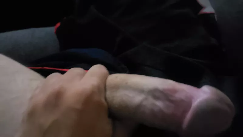 (43) Vegas. Give me a hand? by guy702